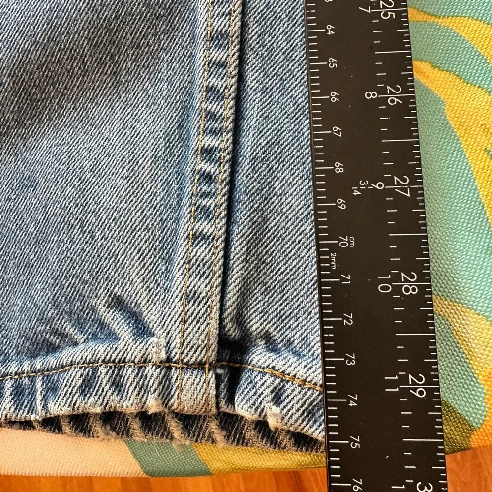 VTG Levi Strauss 550 Jeans Women 14 MIS M Relaxed Light Wash Blue Denim GUC